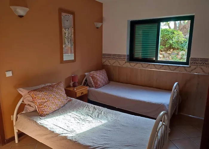 Casa Sulo Alombada * אגואדה